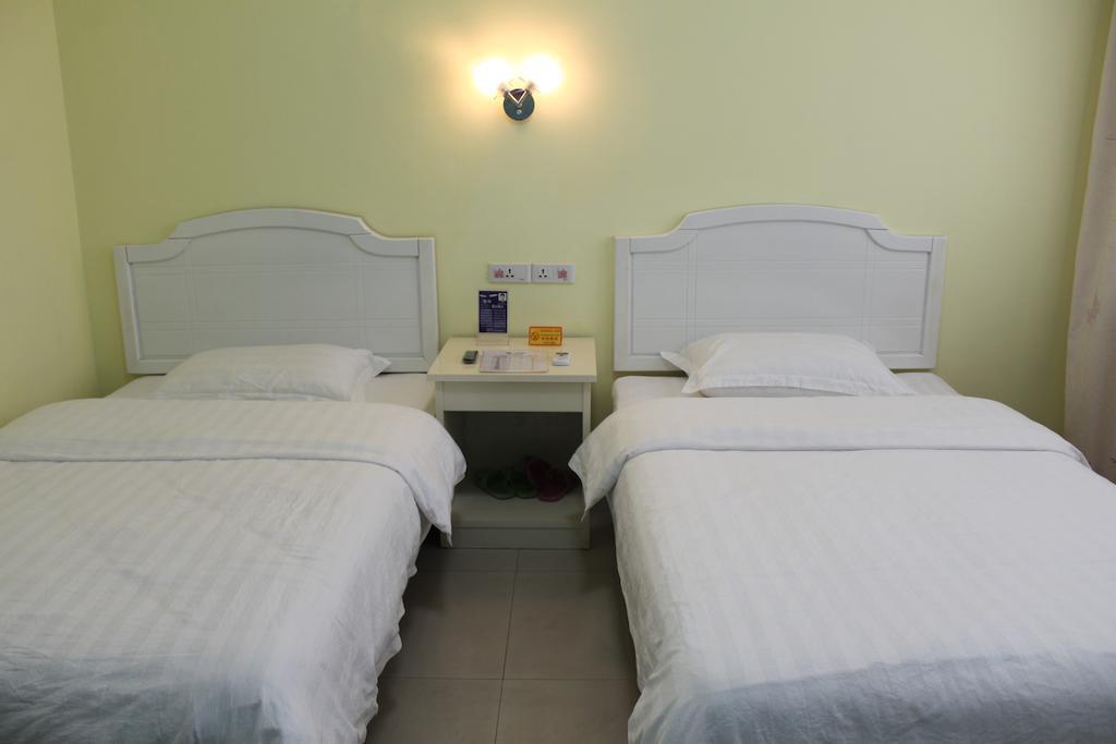 Yangshuo Romantic Inn Янгшуо Екстериор снимка