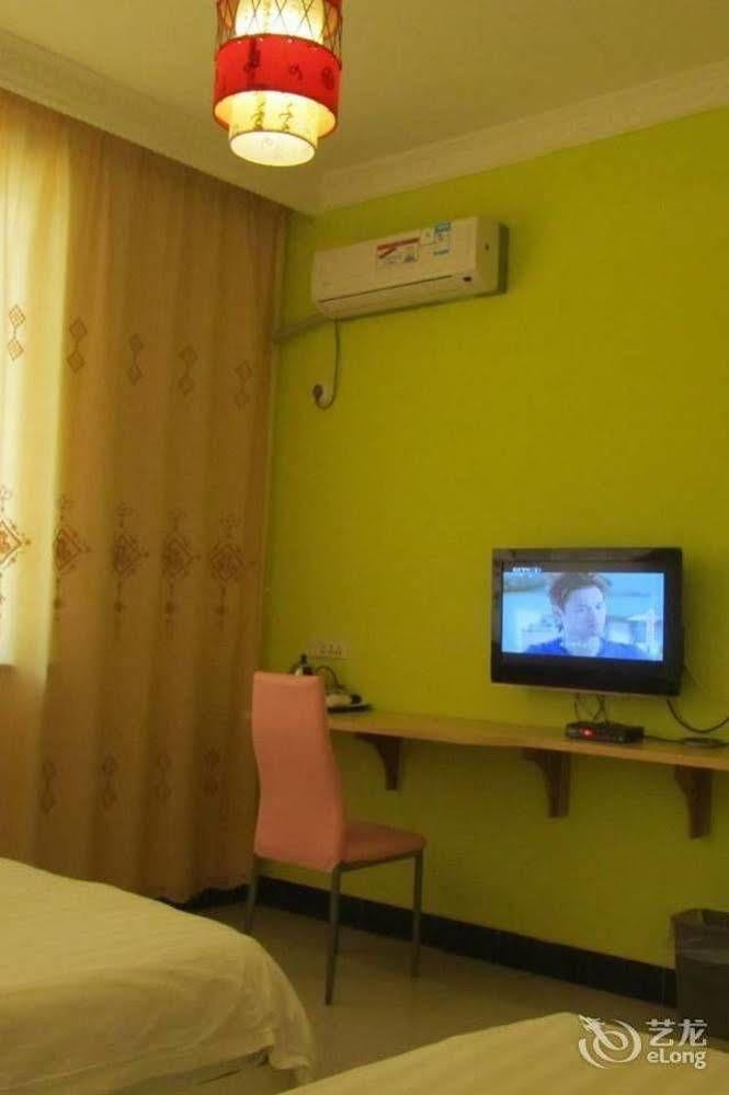 Yangshuo Romantic Inn Янгшуо Екстериор снимка